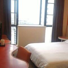 Отель Motel 168 Panyu Pingkang Road комната для гостей фото 2