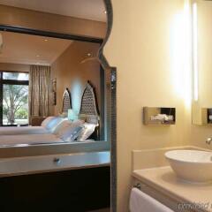 Отель Hilton Ras Al Khaimah Resort & Spa ванная фото 2