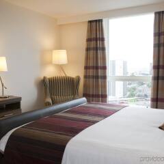 Отель Staybridge Suites London- Stratford комната для гостей фото 3
