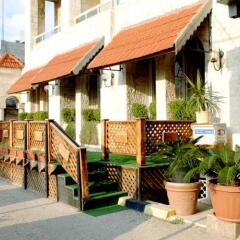 Отель Abjar Hotel Иордания, Амман - отзывы, цены и фото номеров - забронировать отель Abjar Hotel онлайн гостиничный бар