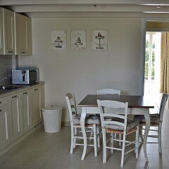 Отель Cevoli Country Resort Лари в номере