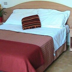 Hotel Universo Римини комната для гостей