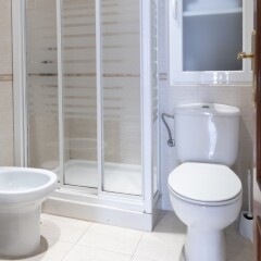 Отель Hostal Tokio Испания, Мадрид - 1 отзыв об отеле, цены и фото номеров - забронировать отель Hostal Tokio онлайн ванная фото 2