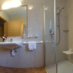 Hotel Lowenwirt Чермес ванная