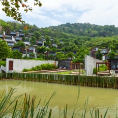 Отель The Naka Phuket спортивное сооружение