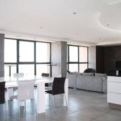 Отель Apart'hotel Haut Lofts Франция, Тулуза - отзывы, цены и фото номеров - забронировать отель Apart'hotel Haut Lofts онлайн питание фото 2