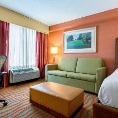 Отель Hilton Garden Inn Arlington/Courthouse Plaza комната для гостей