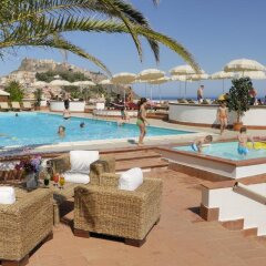Hotel Pedraladda Кастельсардо бассейн