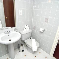 Отель Alexandra Hotel Великобритания, Лондон - 2 отзыва об отеле, цены и фото номеров - забронировать отель Alexandra Hotel онлайн ванная