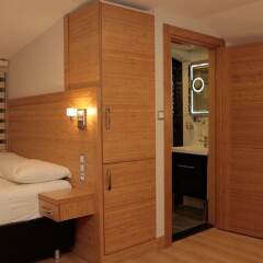 Demir Suite Hotel сейф в номере