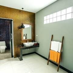 Отель Himaphan Boutique Resort ванная фото 3