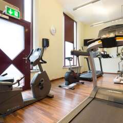 Отель TRYP München City Center Hotel Германия, Мюнхен - 2 отзыва об отеле, цены и фото номеров - забронировать отель TRYP München City Center Hotel онлайн фитнесс-зал фото 2