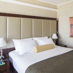Renaissance Tel Aviv Hotel Тель-Авив комната для гостей фото 3