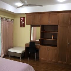 Апартаменты Baan Somprasong Apartment - Na Jomtien удобства в номере