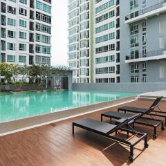 Отель The Sky Sukhumvit By Favstay бассейн фото 2