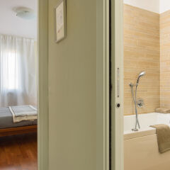 Отель Home at Hotel - Alcuino Италия, Милан - отзывы, цены и фото номеров - забронировать отель Home at Hotel - Alcuino онлайн ванная фото 2