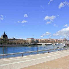 Отель Mercure Lyon Centre Saxe Lafayette Франция, Лион - отзывы, цены и фото номеров - забронировать отель Mercure Lyon Centre Saxe Lafayette онлайн пляж