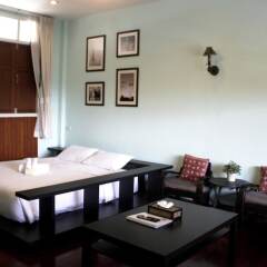 Отель Feung Nakorn Balcony Rooms and Cafe спа