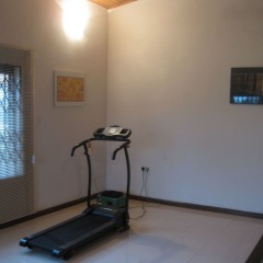 Отель GHouse Accra фитнесс-зал