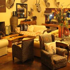 Отель Valley Bushveld Country Lodge интерьер отеля