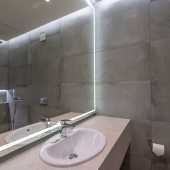 Отель Adella Boutique Hotel Болгария, София - отзывы, цены и фото номеров - забронировать отель Adella Boutique Hotel онлайн ванная фото 3