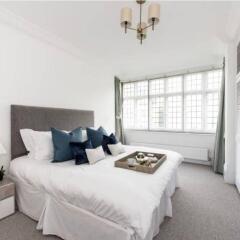 Отель 3 Bedroom House in Hampstead Village Sleeps 6 Великобритания, Лондон - отзывы, цены и фото номеров - забронировать отель 3 Bedroom House in Hampstead Village Sleeps 6 онлайн