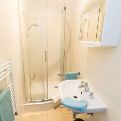 Отель CheckVienna – Apartment Johnstrasse Австрия, Вена - отзывы, цены и фото номеров - забронировать отель CheckVienna – Apartment Johnstrasse онлайн ванная фото 2