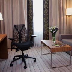 Hilton Garden Inn Kaluga в Калуге - забронировать гостиницу Hilton Garden Inn Kaluga, цены и фото номеров Калуга удобства в номере фото 2