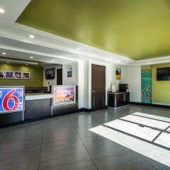 Отель Motel 6 Canoga Park США, Лос-Анджелес - отзывы, цены и фото номеров - забронировать отель Motel 6 Canoga Park онлайн интерьер отеля