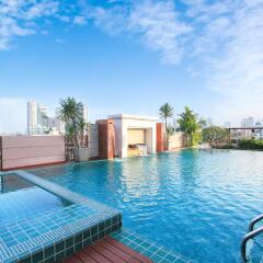 Апартаменты Montara Serviced Apartment Thonglor 25 Бангкок бассейн фото 2