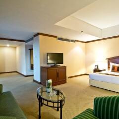 Baiyoke Sky Hotel комната для гостей фото 3