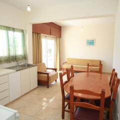 New York Plaza Hotel Apartments в номере