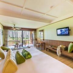 Отель Katathani Phuket Beach Resort комната для гостей фото 4