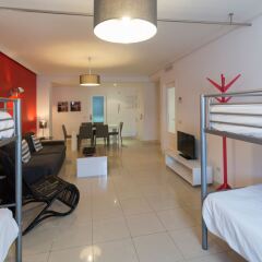Отель Woo Travelling Plaza de Oriente Homtel детские мероприятия