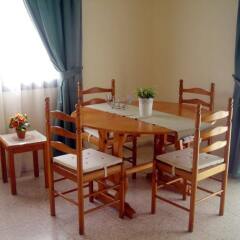 Апартаменты Angela Holiday Apartments комната для гостей фото 4