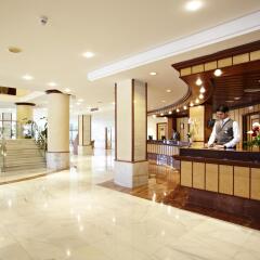 Отель Grupotel Taurus Park интерьер отеля