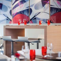 Отель Novotel Praha Wenceslas Square Прага гостиничный бар