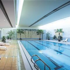 DoubleTree by Hilton Hotel Shanghai - Pudong бассейн