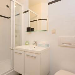 Отель Jupiter Apartment Esslinggasse Австрия, Вена - отзывы, цены и фото номеров - забронировать отель Jupiter Apartment Esslinggasse онлайн ванная