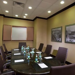 Отель Hampton Inn & Suites Chicago Downtown
