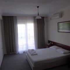 Albayrak Apart Hotel Чешме комната для гостей