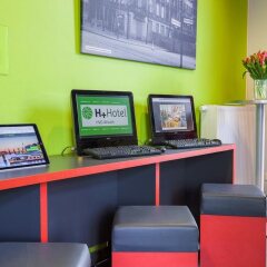 H+ Hotel 4 Youth Berlin Mitte интерьер отеля фото 2