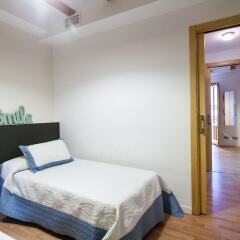 Отель Apartamentos Lonja Валенсия комната для гостей фото 3