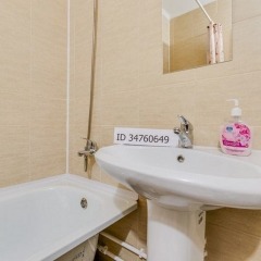 Гостиница Vitebskiy prospekt 101 Bldg 2 в Санкт-Петербурге отзывы, цены и фото номеров - забронировать гостиницу Vitebskiy prospekt 101 Bldg 2 онлайн Санкт-Петербург ванная фото 2
