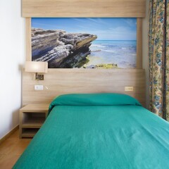 Отель Hostal Anibal Испания, Сан-Антони-де-Портмань - отзывы, цены и фото номеров - забронировать отель Hostal Anibal онлайн фитнесс-зал
