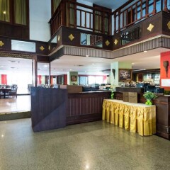 Jomtien Thani Hotel интерьер отеля фото 3