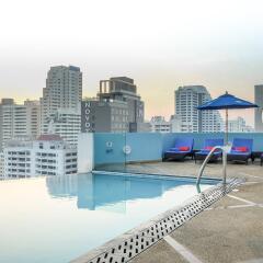 Отель Shama Sukhumvit Бангкок бассейн