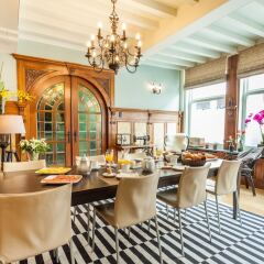 Отель Guesthouse Maison de la Rose гостиничный бар