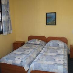 Отель Guest Houses Kedar Болгария, Долна баня - отзывы, цены и фото номеров - забронировать отель Guest Houses Kedar онлайн комната для гостей фото 2