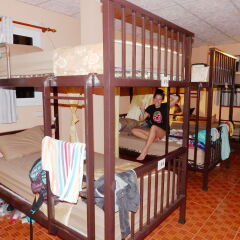 Jinda Hostel питание